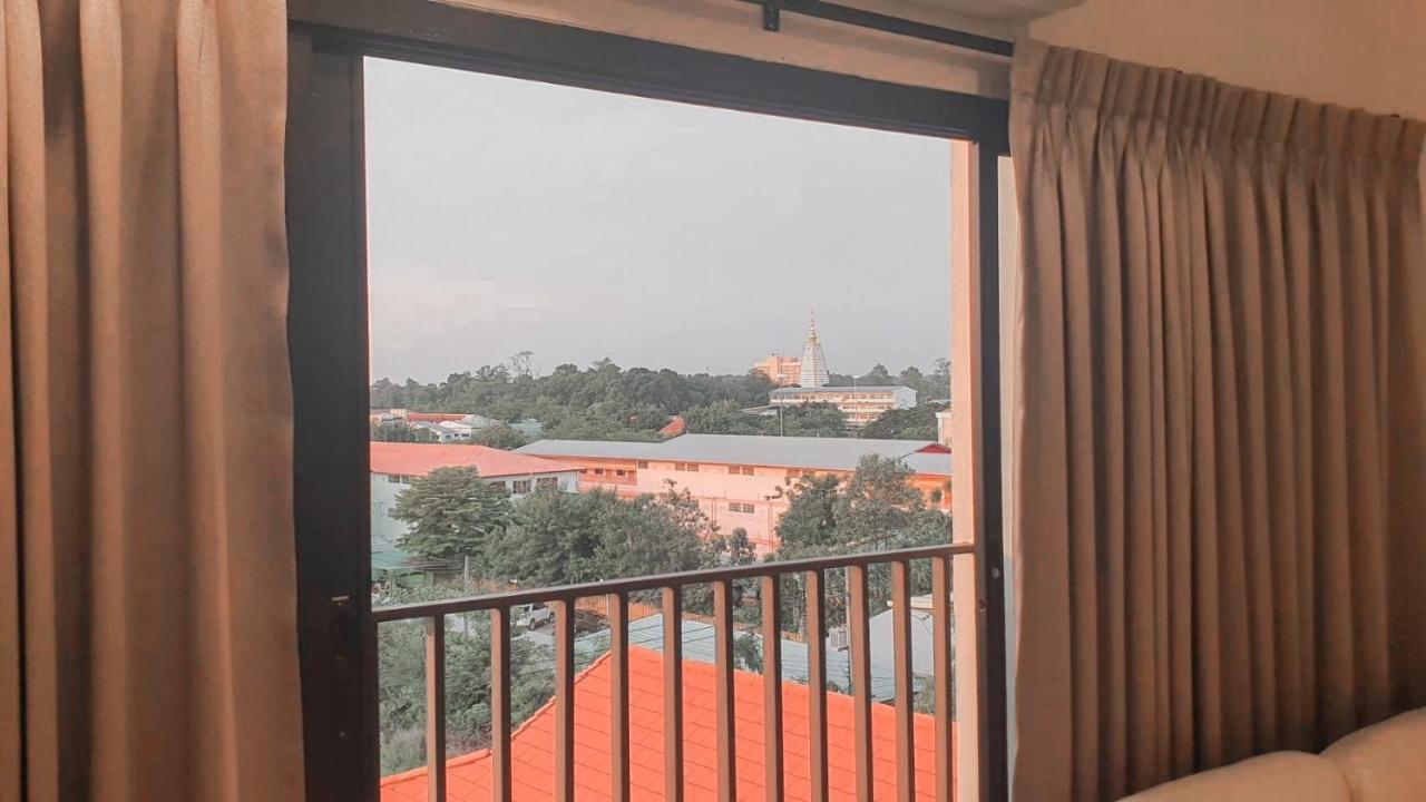 Nakara Hotel, 乌汶 外观 照片