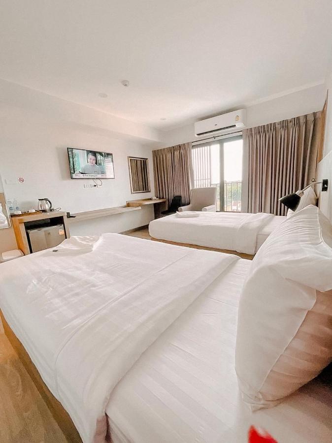 Nakara Hotel, 乌汶 外观 照片