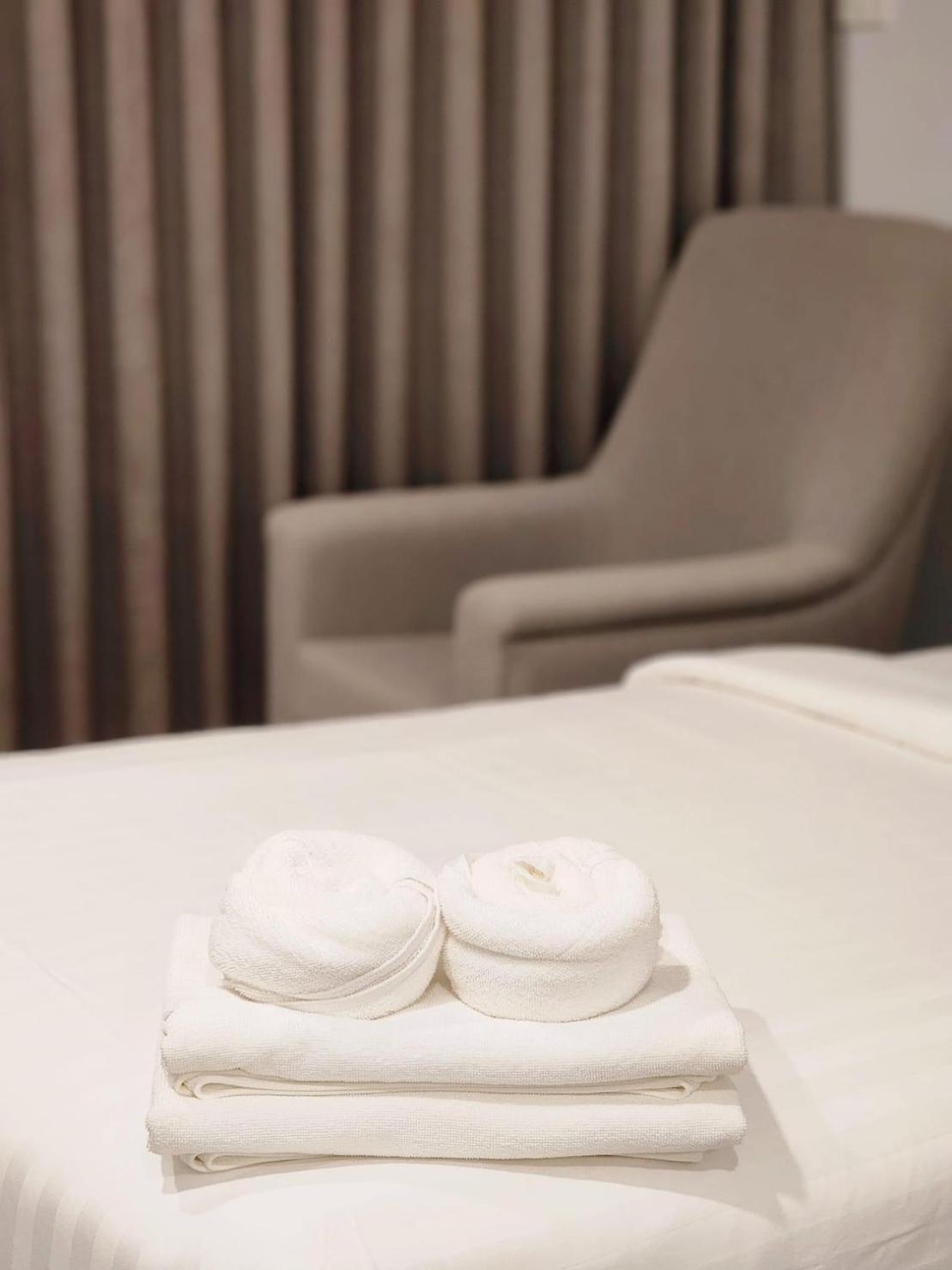 Nakara Hotel, 乌汶 外观 照片