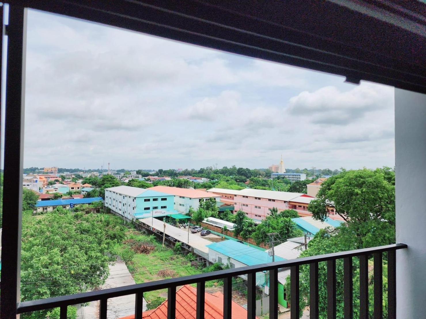 Nakara Hotel, 乌汶 外观 照片